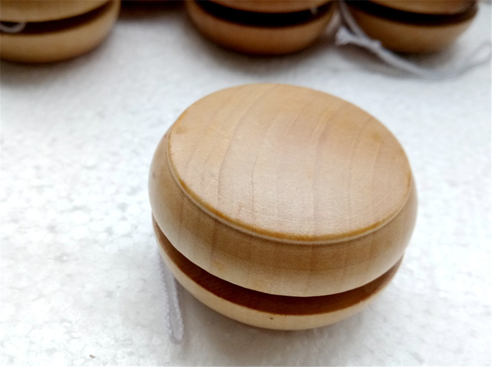 Classic Large Wooden Yoyo Toy for Children